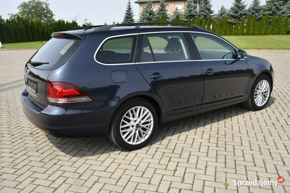 Volkswagen Golf 12Turbo benz NavigacjaKliamtr 2 światła LED Motoryzacja