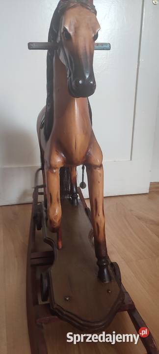 Koń na biegunach antyk Czersk