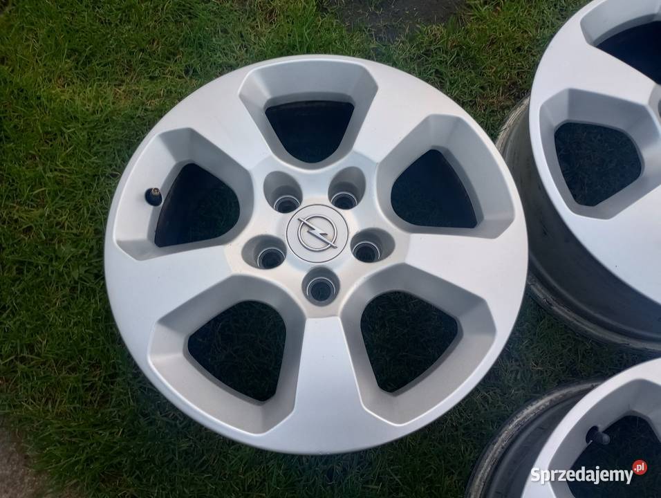 16 5x110 et37 Alufelgi Opel Astra Signum Vectra Włocławek