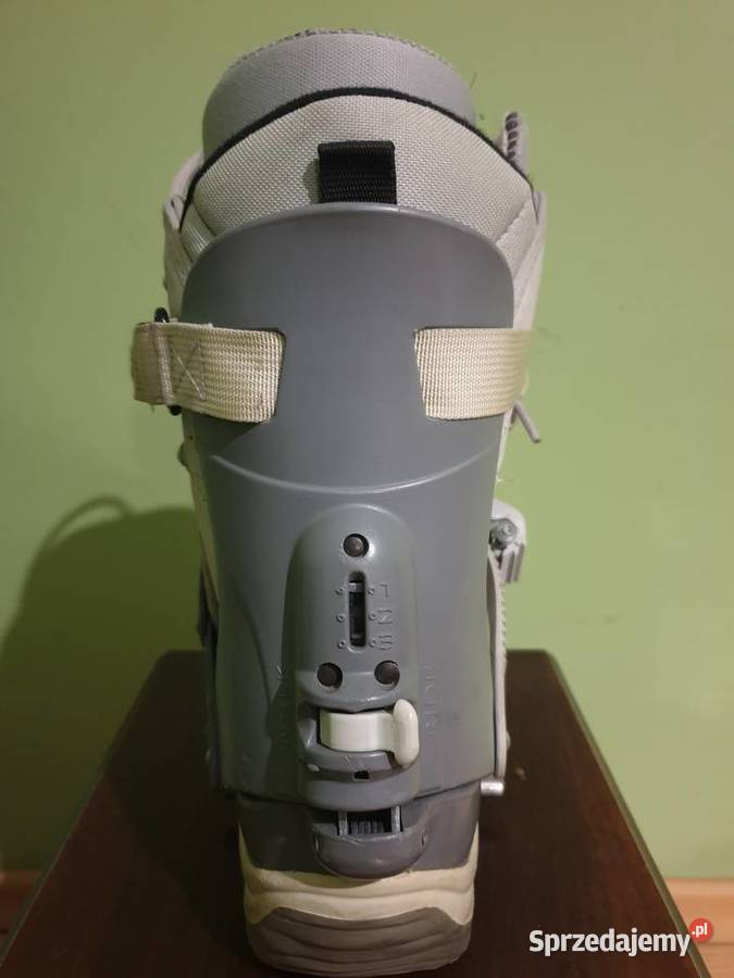 Deska Burton Punch 130 wiązania stepin SIS buty Mostki