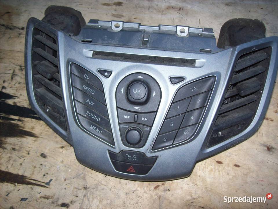 Fiesta MK7 Panel sterowanie radiem 331405000 Rok produkcji 2010 Wyposażenie wnętrza Mińsk Mazowiecki
