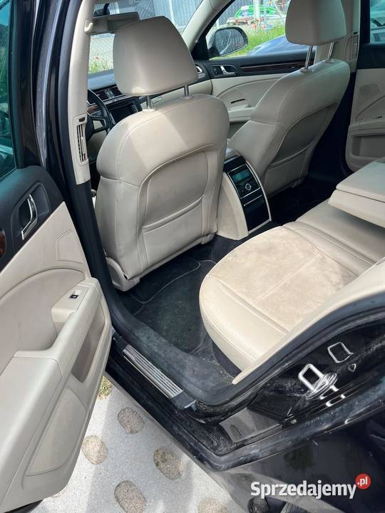 Syndyk sprzeda samochód Skoda Superb 2014 146 Pruszcz Gdański