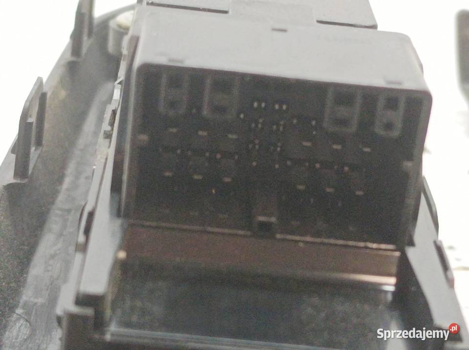 PRZEŁĄCZNIK SZYB PRZÓD LEWY PRAWY KPL Suzuki świętokrzyskie