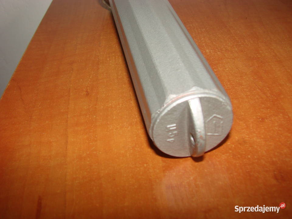 stara aluminiowa latarka wodoszczelna CCCP Pruszcz Gdański sprzedam