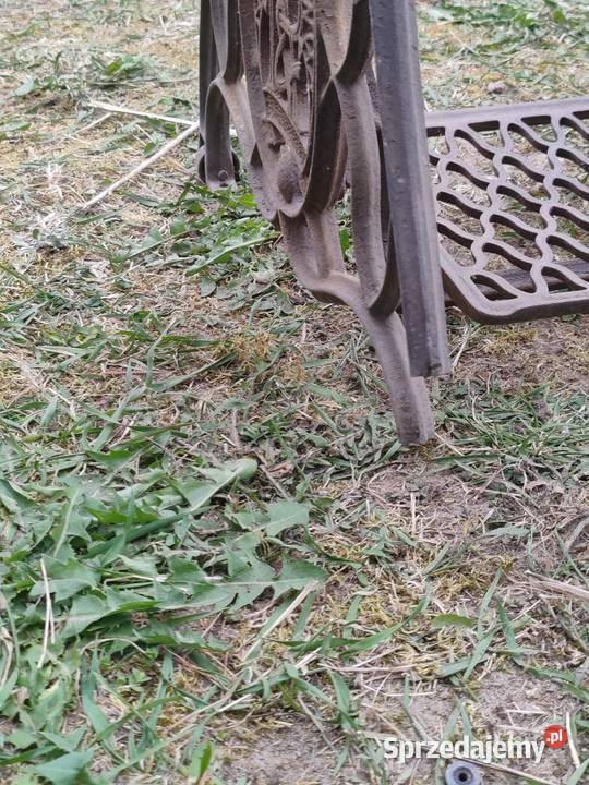 Żeliwna podstawa maszyny do szycia FR Konin