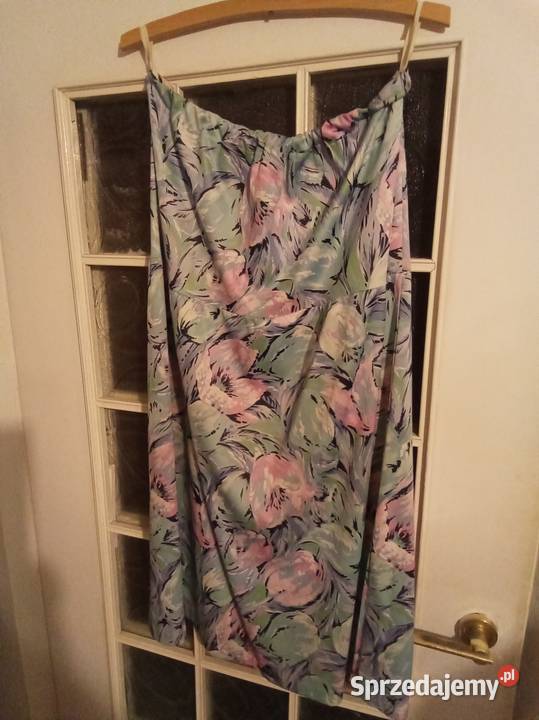 Długa spódnica w kwiaty
