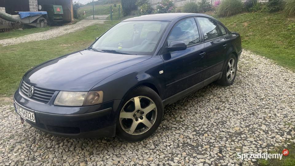 Vw passat b5 18 t granatowy Brzostek