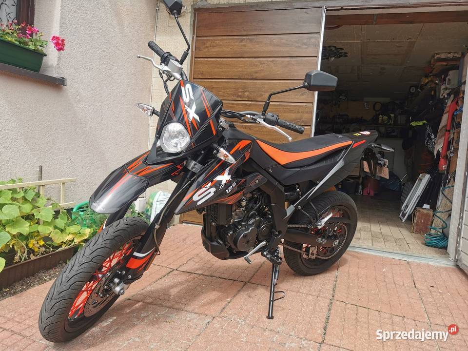 Aprilia sx 125 4t supermoto zarejestrowany w Polsce Łeba