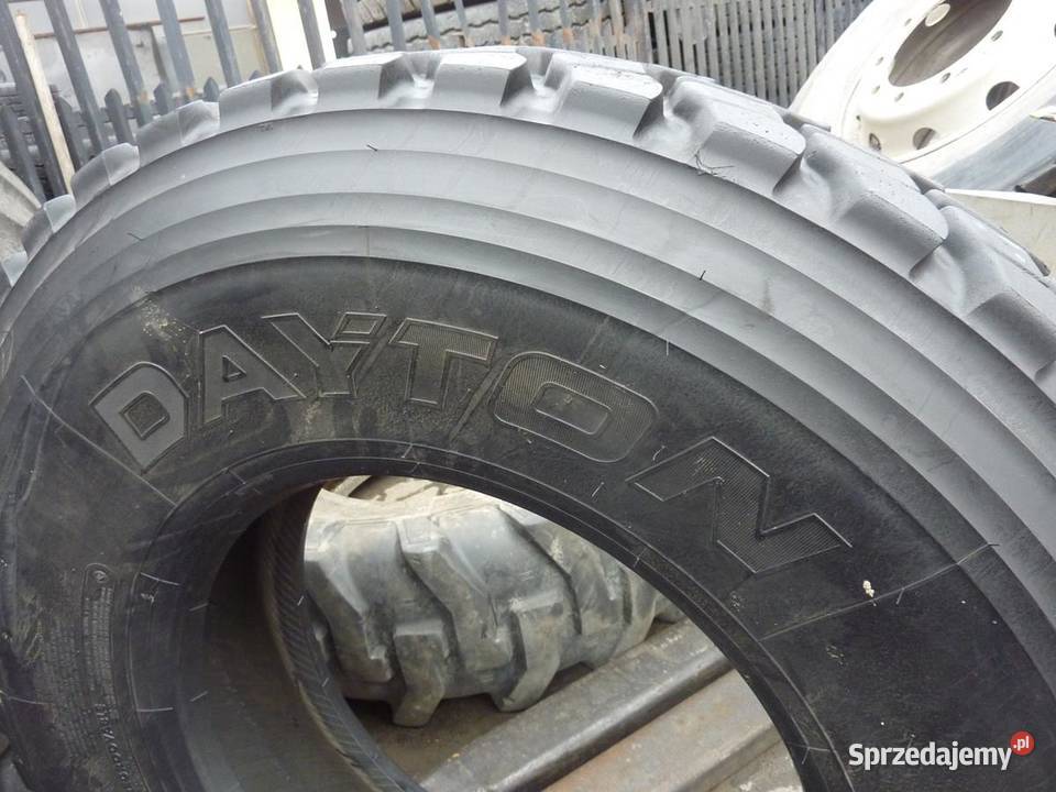 Opona używana ciężarowa 13R225 DAYTON D8000 700 Ciężarowe Zaścianki sprzedam