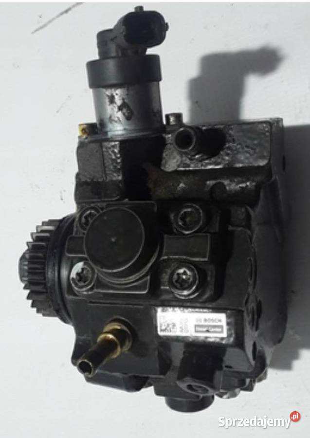 POMPA WTRYSKOWA BOSCH 0445010406 Opel Renault 16 osobowe pomorskie sprzedam