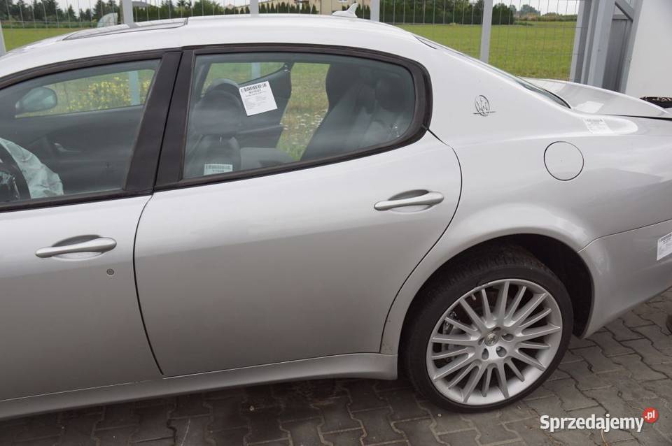 MASERATI QUATTROPORTE DRZWI LEWE TYŁ 2013 Lipno
