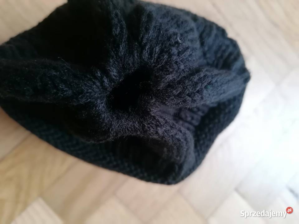 Szara czapka z otworem na kucyk Gdańsk