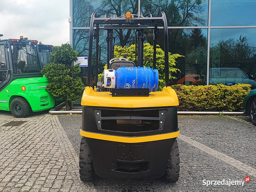 Wózek widłowy Caterpillar GP30N hilo 325 m 3 gaz małopolskie Kęty