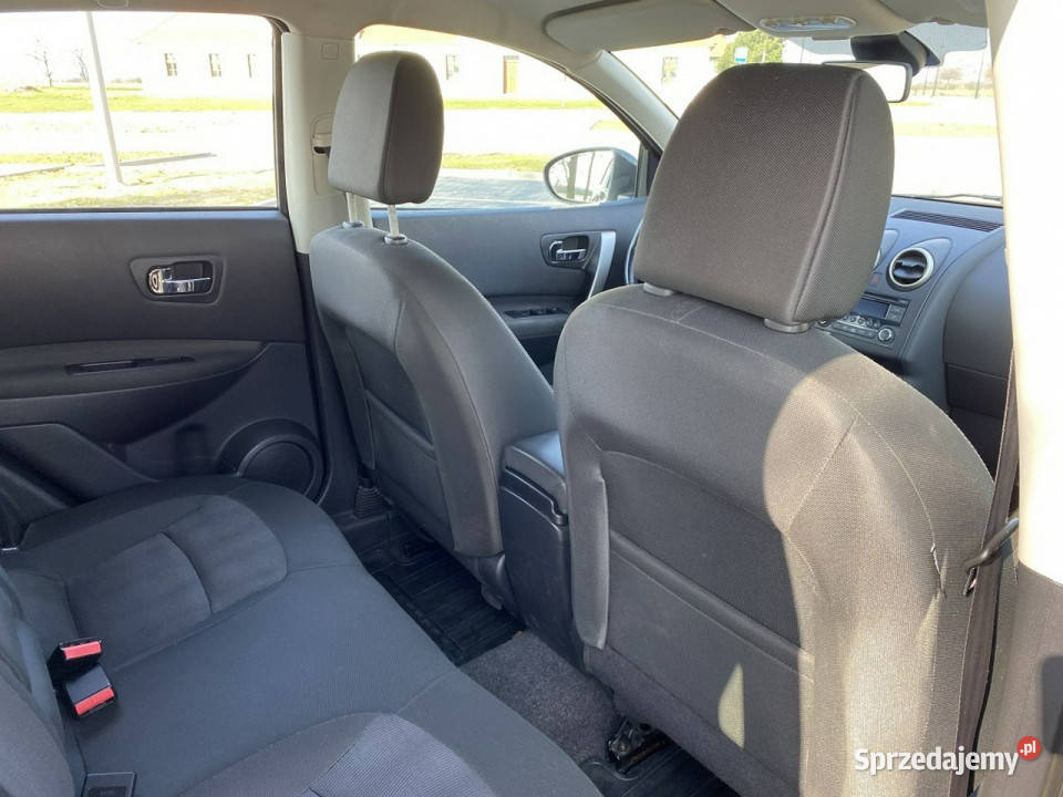 Nissan Qashqai Nissan Qashqai Zarejestrowany wielofunkcyjna kierownica Gostyń