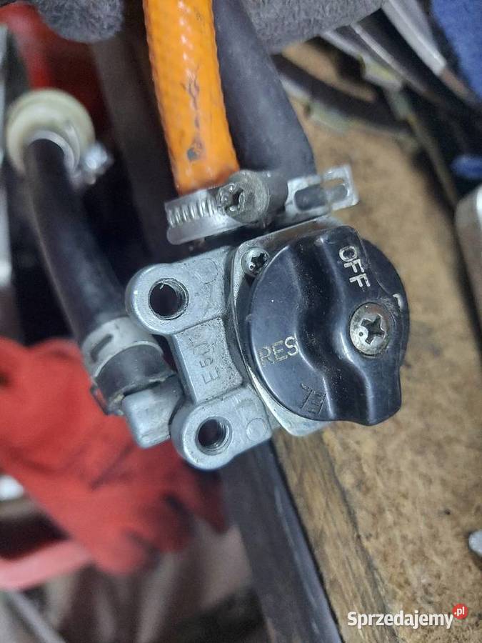 Suzuki RF 600 kranik paliwa zawór RF600 pokrętło sprzedam