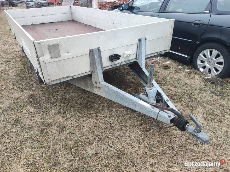 Przyczepa platforma burtowa dwuosiowa 2000 dmc