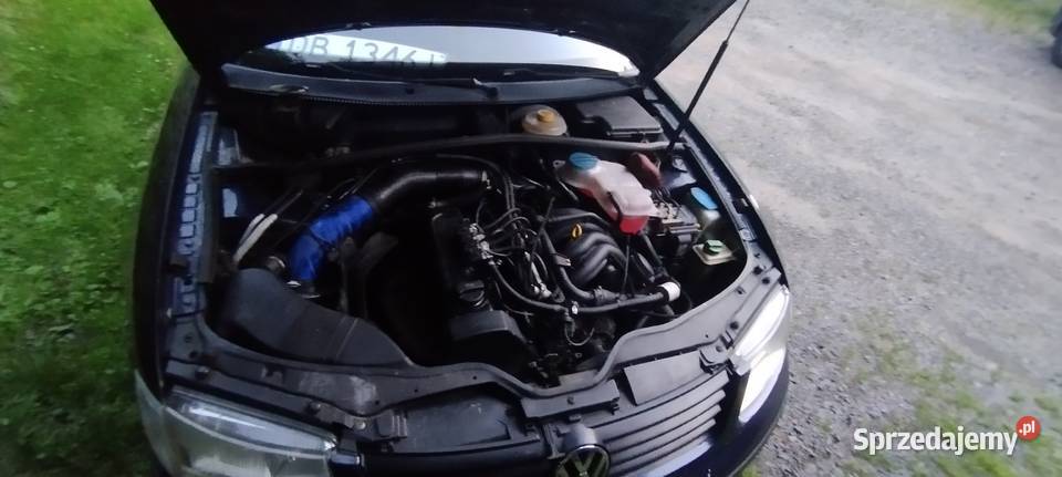 VW Passat uszkodzony Lubomin