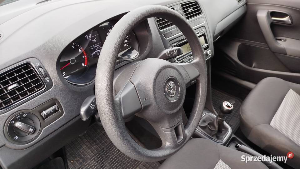 Vw Polo 5 Drzwi Niski Przebieg Zadbany klimatyzacja