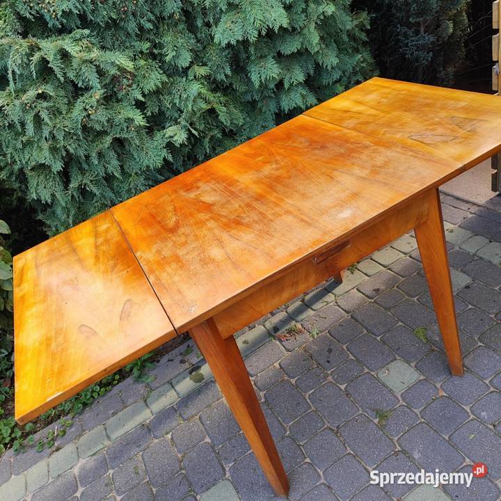 Stary kwadratowy stół w stylu Art Dco Warszawa