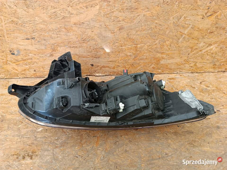 LAMPA LEWY PRZÓD REFLEKTOR EU 60605720R RENAULT Nowy Tomyśl