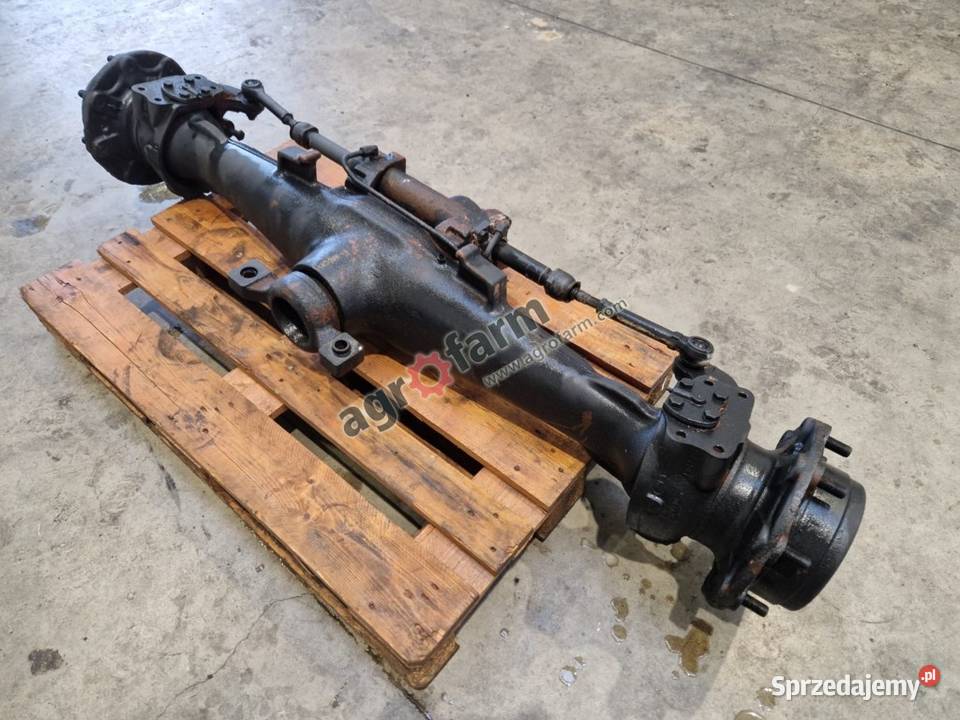 Przedni most McCormick CL 80 Carraro Byków