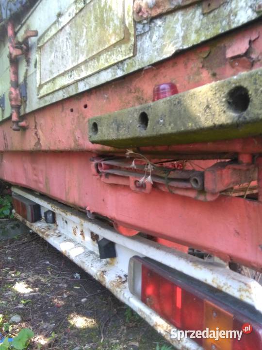 likwidacja naczepa z przeznaczeniem na złom Koszalin