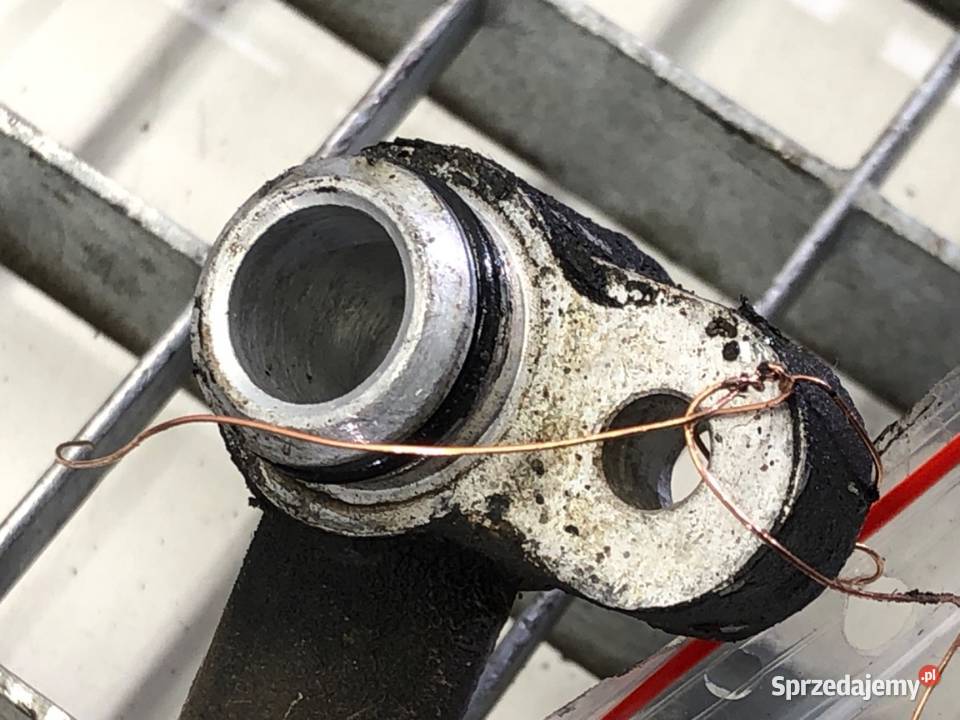 RURKA KLIMATYZACJI SUZUKI SWIFT III 13 92 osobowe Części samochodowe podkarpackie