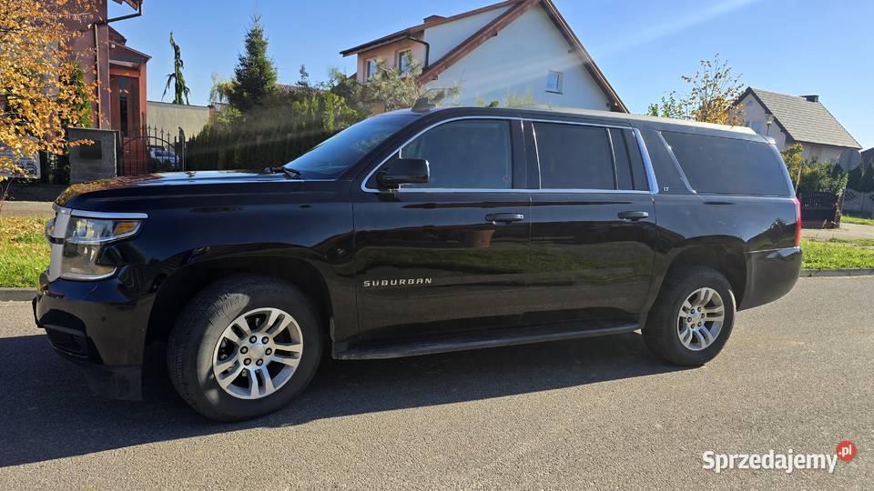 Chevrolet Suburban LT 53 4x4 2016 Rok produkcji 2016 Suburban wielkopolskie Turek