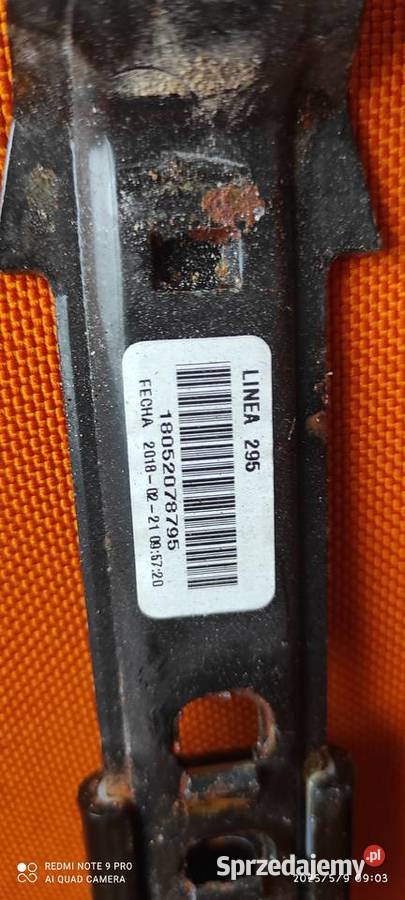 Suwaki regulacji wysokości pasa lewy i prawy Wyposażenie wnętrza Częstochowa