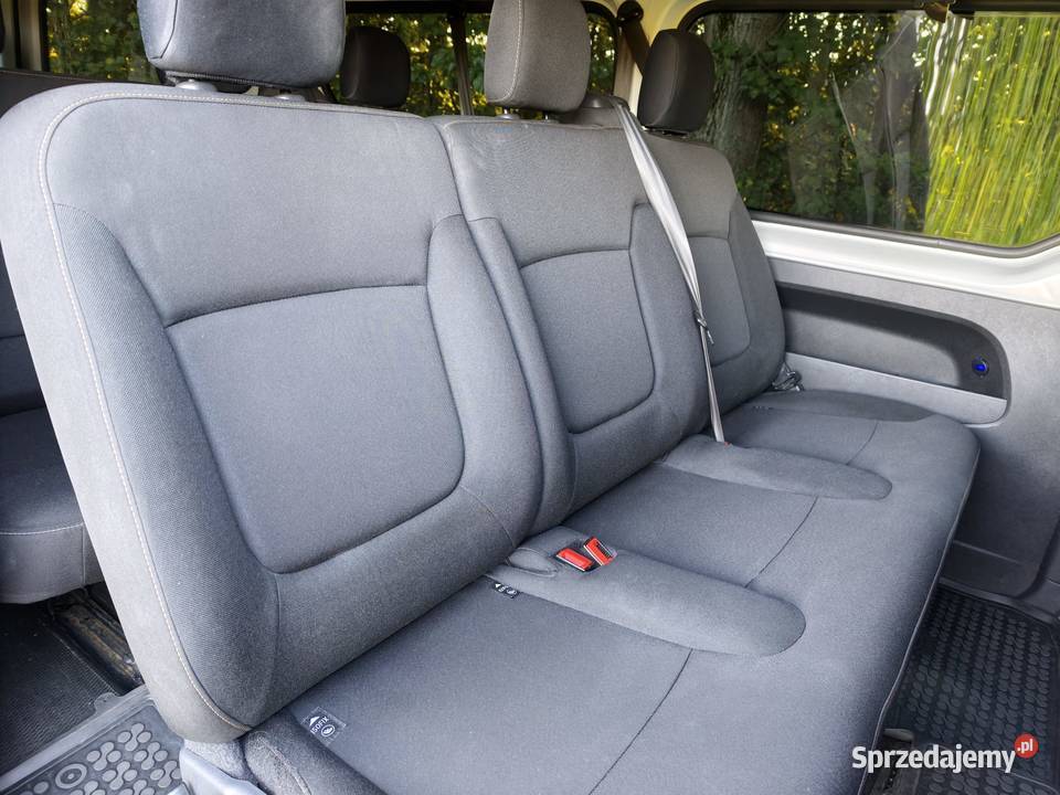 Renault Trafic III 16 2017 DCI BiTurbo 145 8 Trafic śląskie