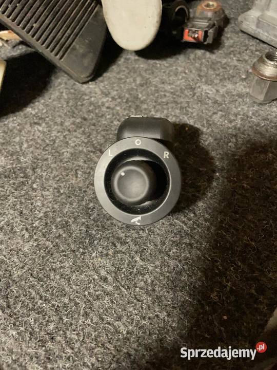 Chrysler Pt Cruiser lift przełącznik lusterek Motoryzacja