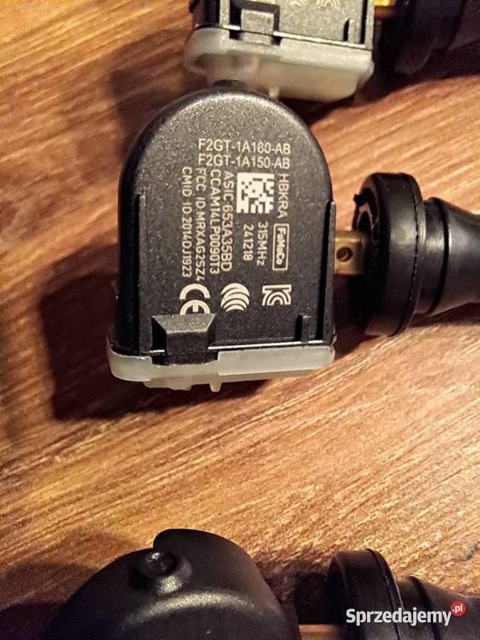 4 nowe czujniki ciśnienia w oponach do fordów na