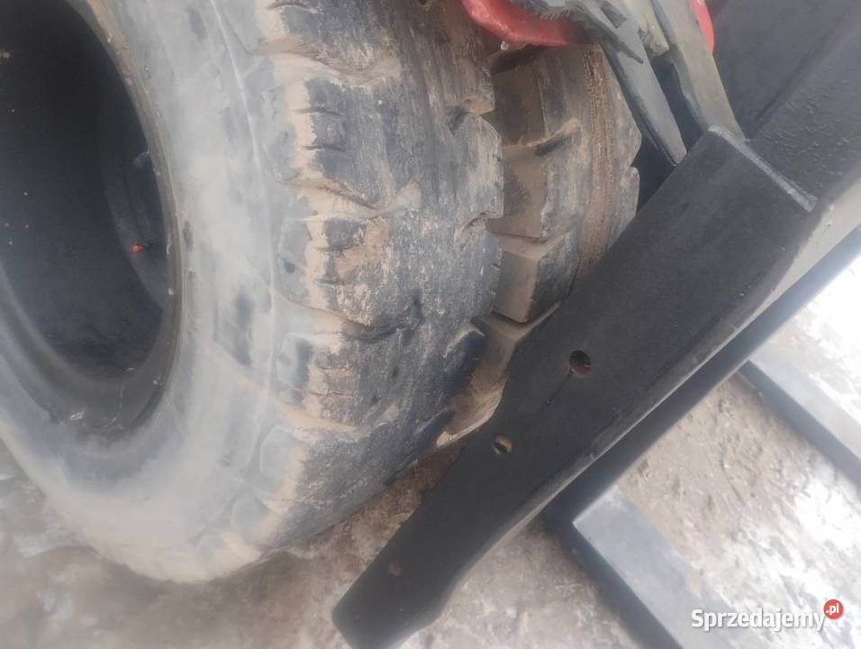 wózek widłowy 4 tony Toyota 02FD40 koła diesel