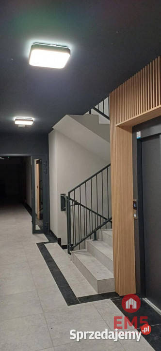 sprzedaży mieszkania 8982m2 4 pokoje Białystok sprzedam