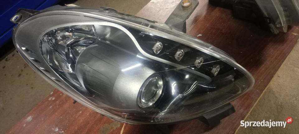 Lampy przednie Alfa Romeo Giulietta prawa lewa osobowe wielkopolskie