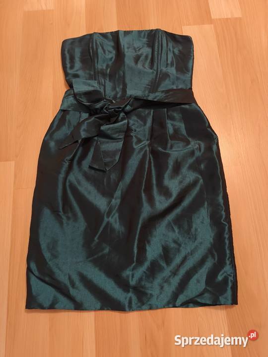 Piękna sukienka wieczorowa