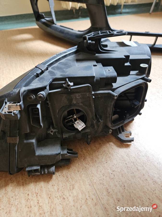 Prawa przednia lampa audi a4 b8 2008 Led Xenon 160KM Dąbrowa Górnicza