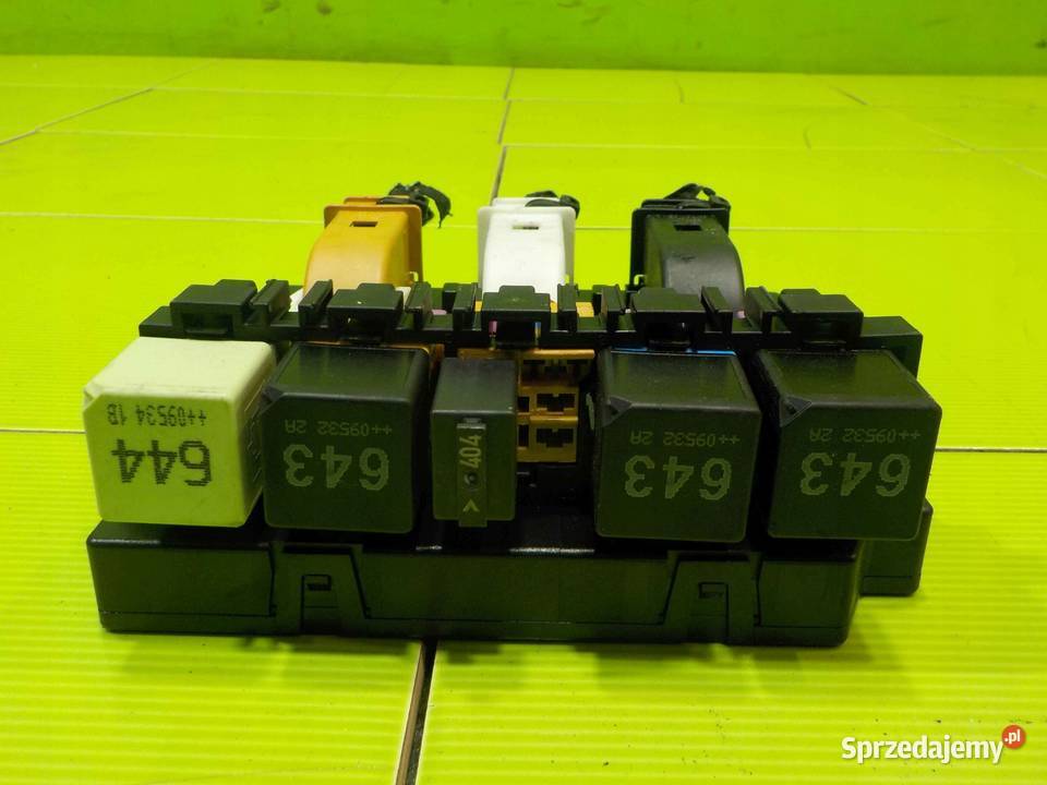 AUDI A3 8P LIFT 20 TDI 10r modul serownik BCM Suków