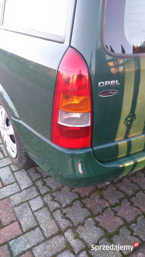 Lampa Opel Astra 2 G kombi tył Oświetlenie Kiszkowo