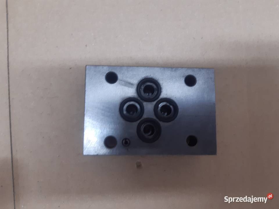 Eaton Vickers DGMA3B10 wielkopolskie