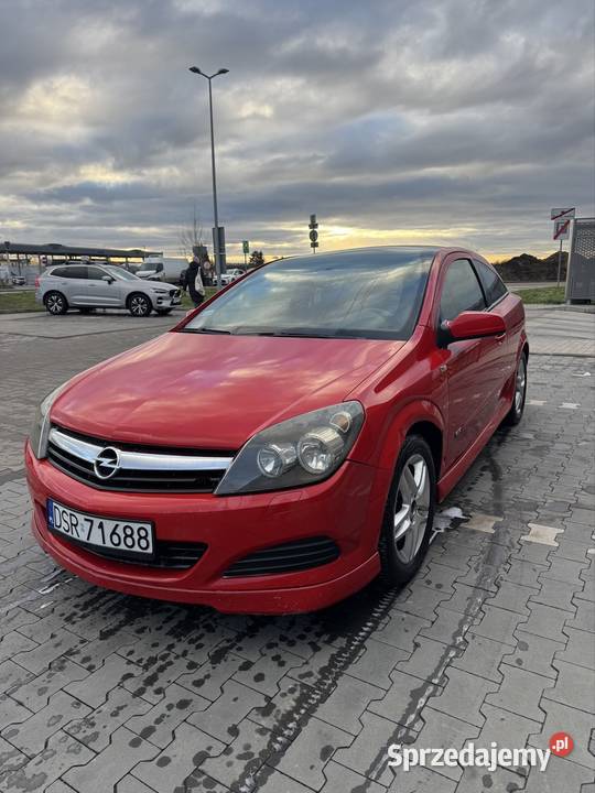 Opel Astra Panorama nieuszkodzony Wrocław sprzedam