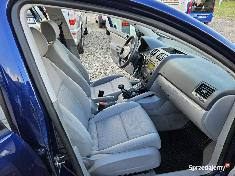 Volkswagen Golf V 20032008 garażowany Kisielice
