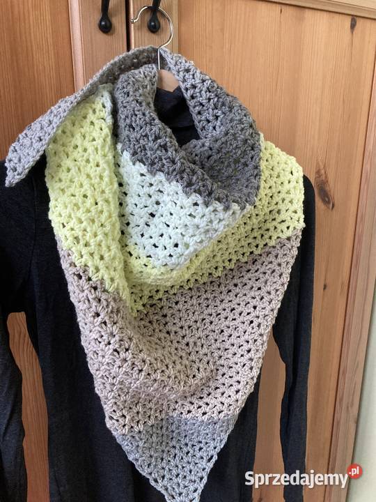 Chusta szydełkowa Studzienice