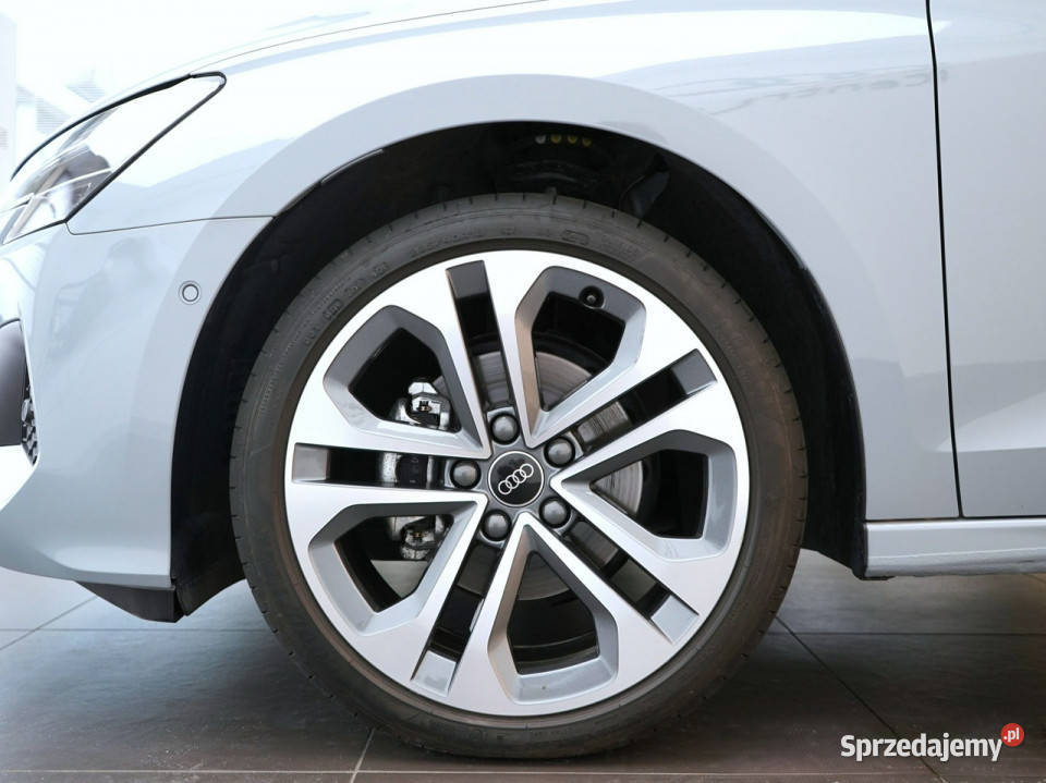 Audi A3 Sportback 35 TFSI 150 TempomatACC Kamera Zarejestrowany w Polsce Kielce sprzedam