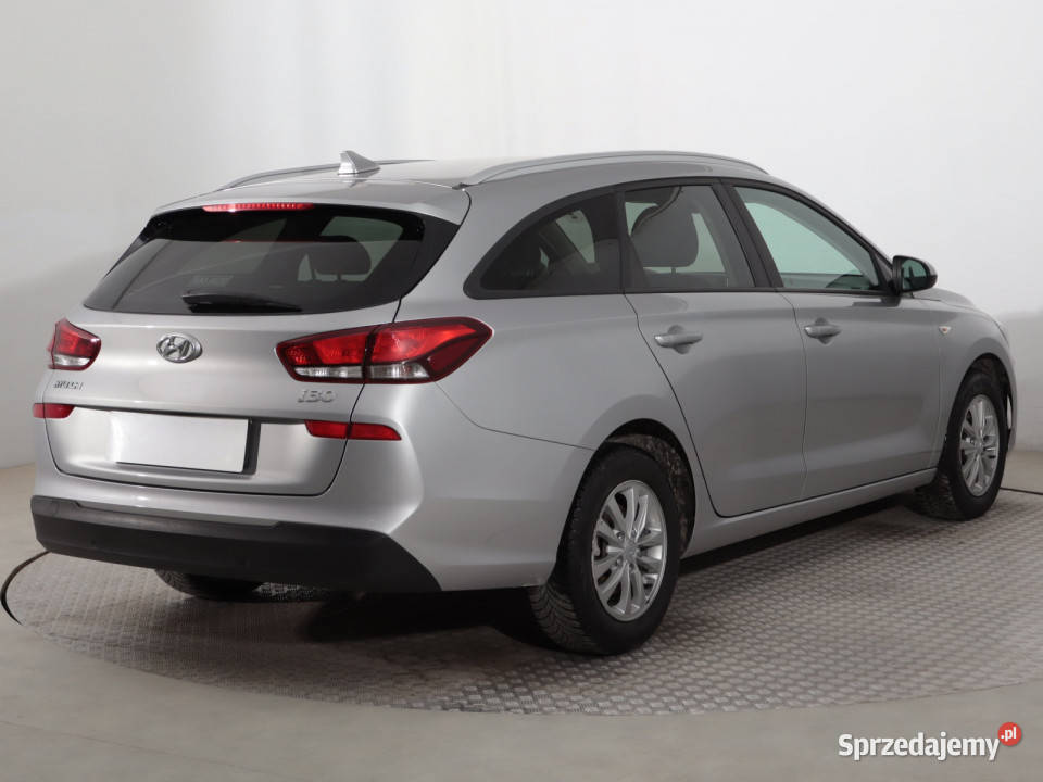 Hyundai i30 15 DPI klimatyzacja Piaseczno