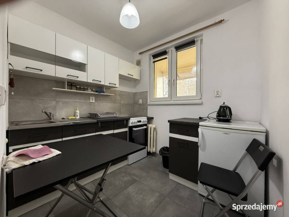 Kawalerka Kraków Nowy Bieżanów I piętro sprzedam