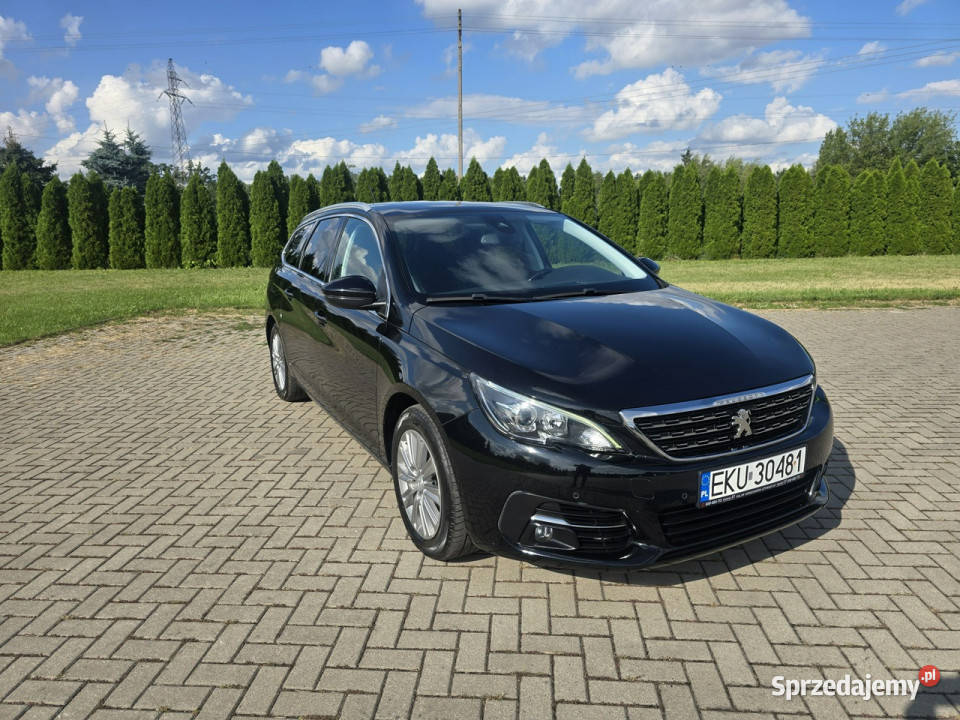 Peugeot 308 SW 12Benz Kutno