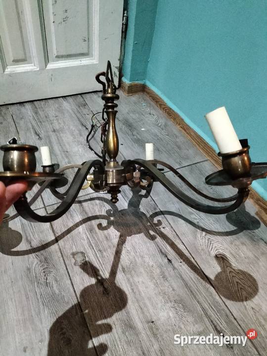 Żyrandol mosieżny 6 ramienny Seroczyn sprzedam