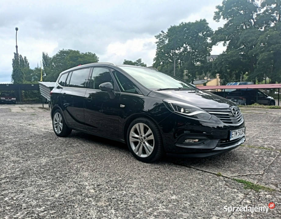 Opel Zafira 2019 automat 7 osobowe zadbane hak C Tomaszów Mazowiecki