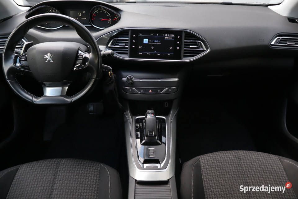 Peugeot 308 12 PureTech Rok produkcji 2018 Samochody osobowe śląskie Zabrze